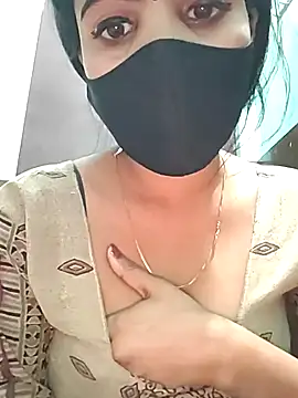 Snapshot of Kavita_ji chatting on 12.23.24 Kavita ji online show from 12.23.24