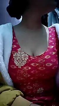 Snapshot of Kavita_ji chatting on 01.07.25 Kavita ji online show from 01.07.25