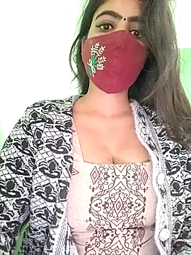 Snapshot of Kavita_ji chatting on 11.14.25 Kavita ji online show from 11.14.25