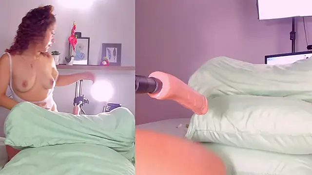 Snapshot of Mila_Moans chatting on 01.23.25 Mila Moans online show from 01.23.25