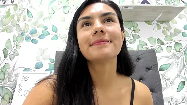 atilanadiaz7 online show from 10.16.25