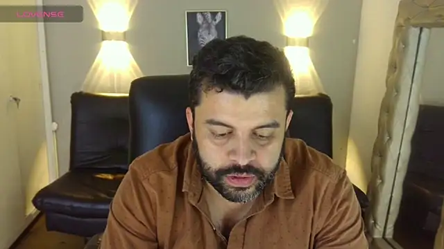 Santi Ruiz2 online show from 03.03.25