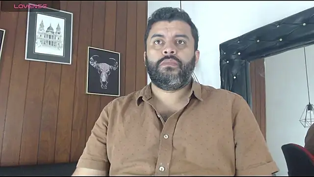 Santi Ruiz2 online show from 03.04.25