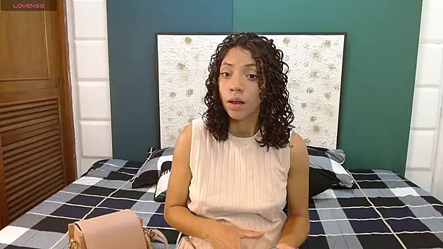 Snapshot of InkedSabrina chatting on 02.01.25 InkedSabrina online show from 02.01.25