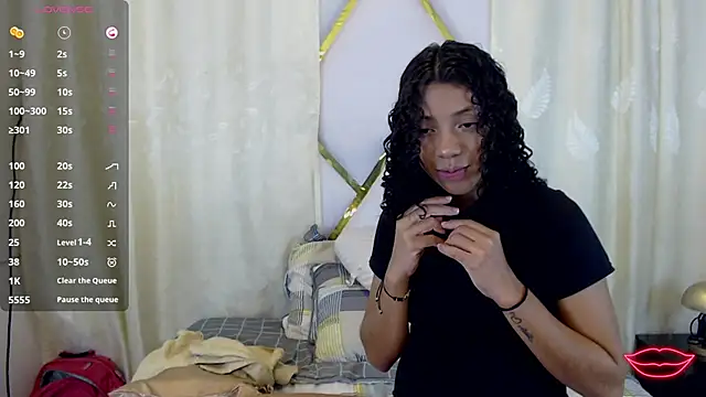 Snapshot of InkedSabrina chatting on 03.01.25 InkedSabrina online show from 03.01.25