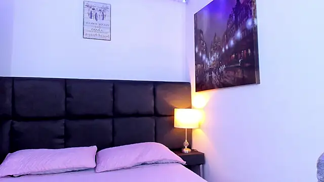Camila Coxx online show from 12.21.24