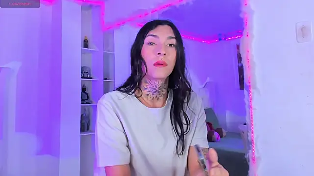 Camila Coxx online show from 10.10.25