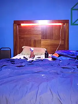 Snapshot of Ricorry@xh chatting on 10.17.25 Ricorryxh online show from 10.17.25