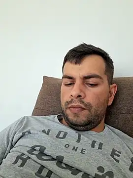 hornny1995 online show from 10.19.25