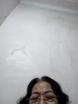 Hotestlove online show from 02.21.25