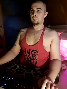 Snapshot of Foxyshaved chatting on 01.23.25 Foxyshaved online show from 01.23.25