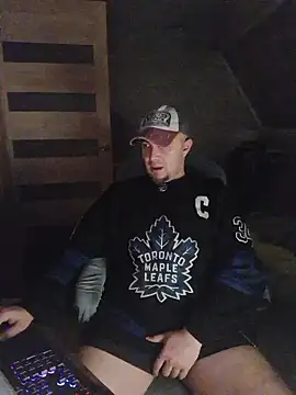 Foxyshaved online show from 01.10.26