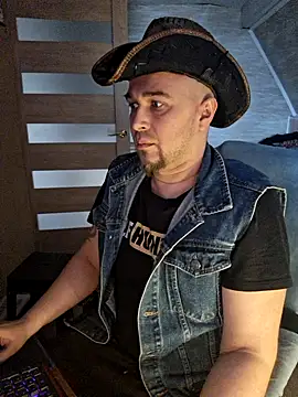 Foxyshaved online show from 03.25.26