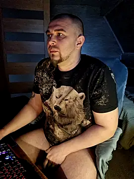 Foxyshaved online show from 03.30.26