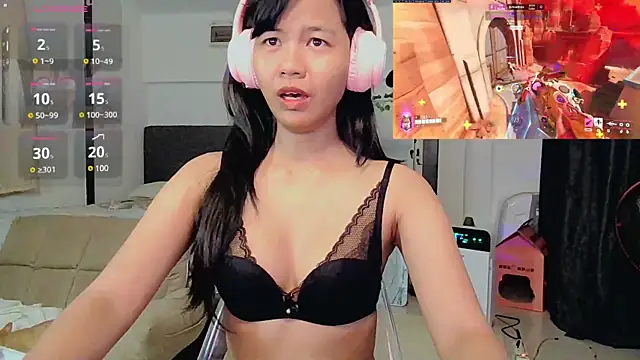 Snapshot of Kana_G chatting on 01.17.25 Kana G online show from 01.17.25