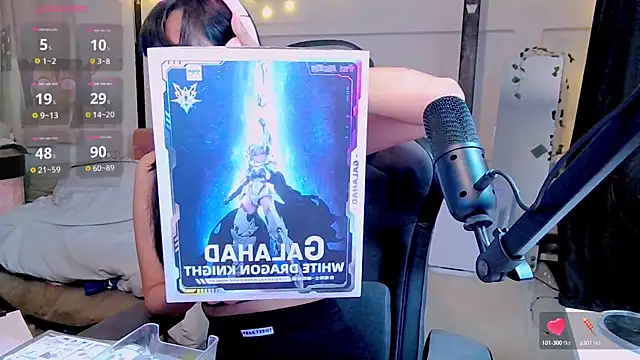 Snapshot of Kana_G chatting on 02.08.25 Kana G online show from 02.08.25