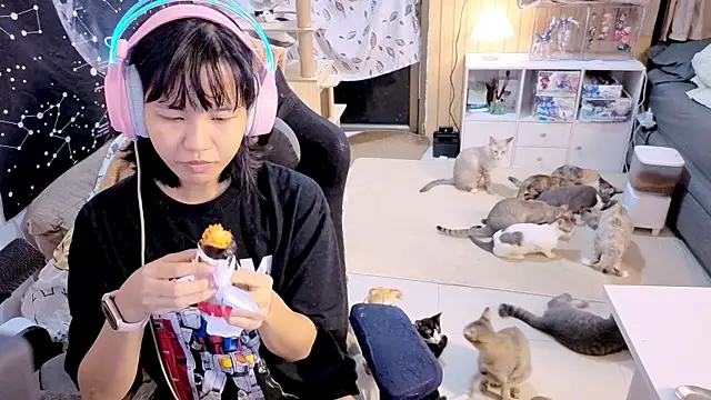 Snapshot of Kana_G chatting on 09.13.25 Kana G online show from 09.13.25