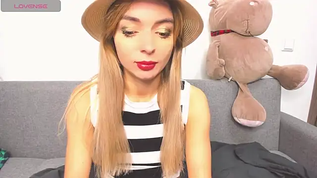  ellen meow  online show from 12.08.24