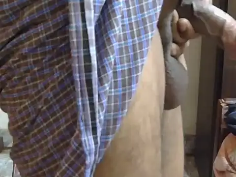 Snapshot of tamil_bestie chatting on 10.29.25 tamil bestie online show from 10.29.25