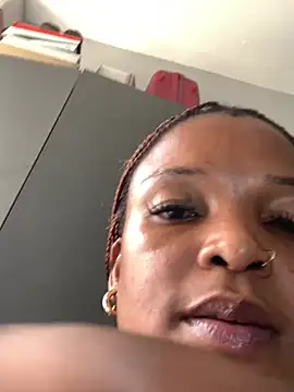 slimcateee online show from 02.05.25