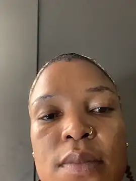 slimcateee online show from 02.18.25