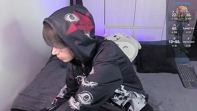 Aventure Twinks online show from 01.04.25