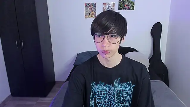 Aventure Twinks online show from 02.12.25