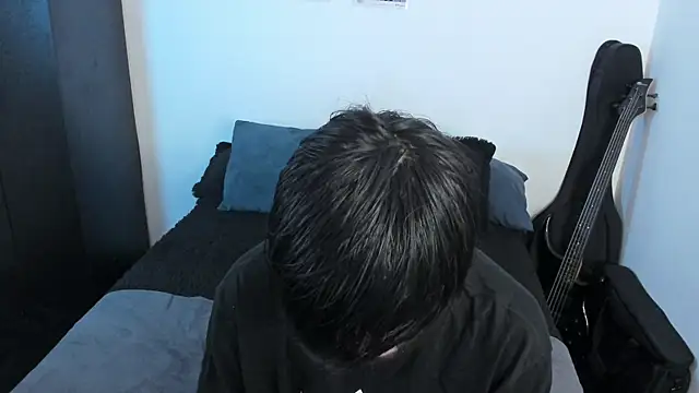 Aventure Twinks online show from 06.10.26