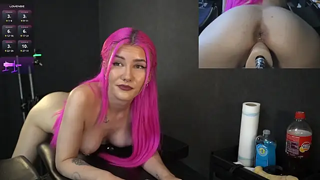 ClaraStylezZ online show from 01.10.25