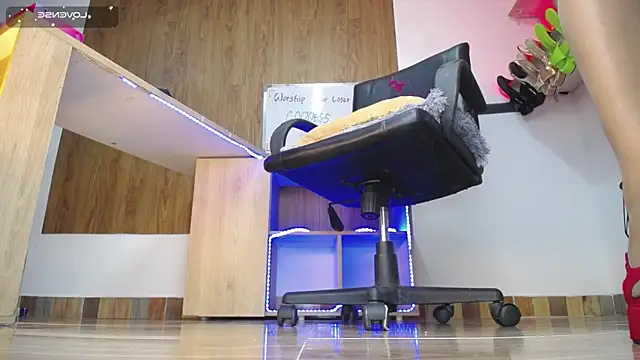 zultanalambert online show from 01.25.25