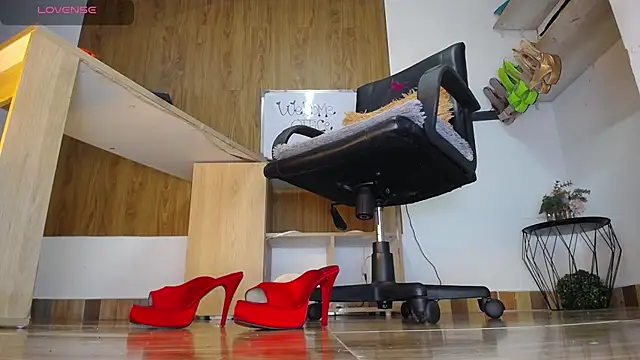 zultanalambert online show from 02.28.25