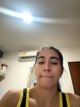 ZarahEvans online show from 10.31.25