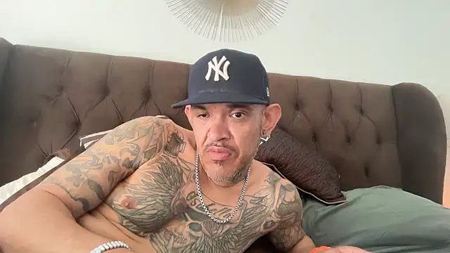 RoodoggXL online show from 03.31.26