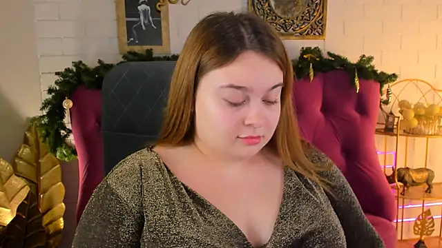 Snapshot of KimberlyMaran chatting on 12.15.24 KimberlyMaran online show from 12.15.24