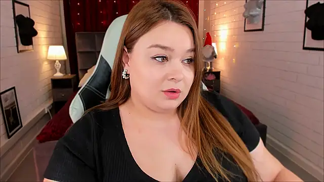 Snapshot of KimberlyMaran chatting on 02.02.25 KimberlyMaran online show from 02.02.25