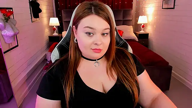 Snapshot of KimberlyMaran chatting on 02.19.25 KimberlyMaran online show from 02.19.25