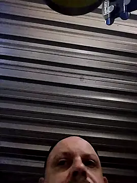 Snapshot of OFICINA_Simas-Turbo chatting on 09.22.25 OFICINA Simas-Turbo online show from 09.22.25