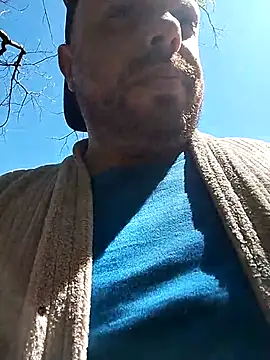 Snapshot of OFICINA_Simas-Turbo chatting on 09.24.25 OFICINA Simas-Turbo online show from 09.24.25