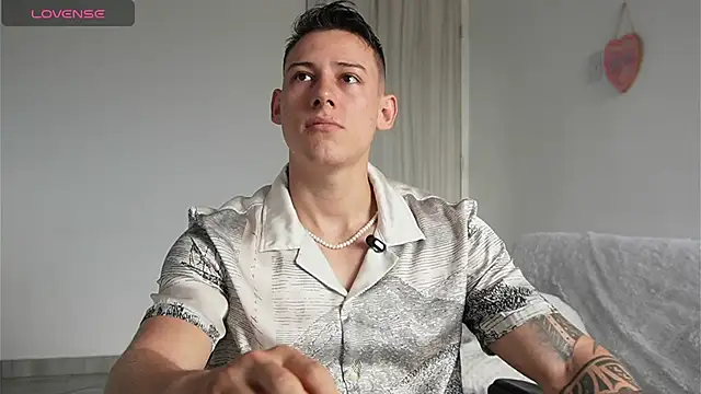 Muscle King Cum online show from 04.09.26