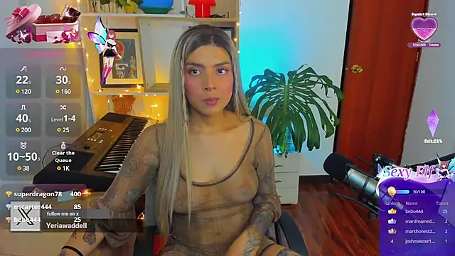 Snapshot of Yeriawaddell_ chatting on 12.27.24 Yeriawaddell online show from 12.27.24