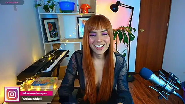 Snapshot of Yeriawaddell_ chatting on 02.14.25 Yeriawaddell online show from 02.14.25