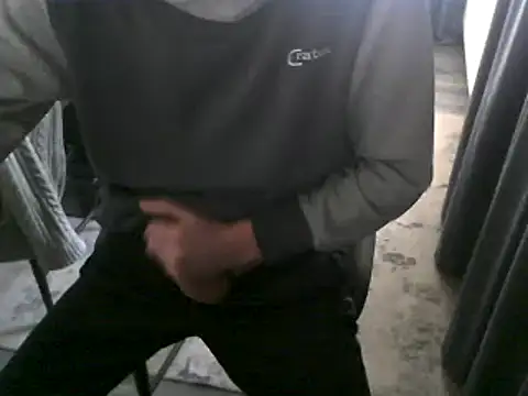 hornyman18cm39 online show from 01.29.25