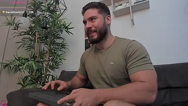 SebastianVilla  online show from 11.16.25