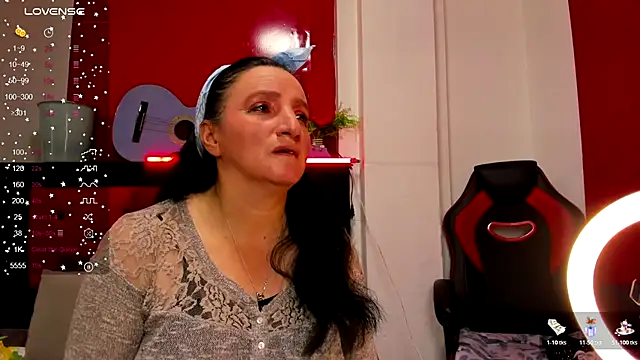 Andrefoxx  online show from 11.04.25