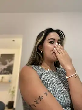 Snapshot of Emilia_Bakerr chatting on 01.23.25 Emilia Bakerr online show from 01.23.25