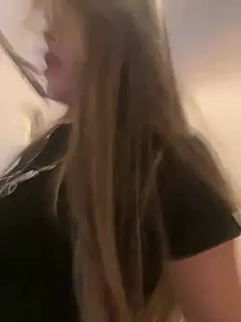 Snapshot of Emilia_Bakerr chatting on 03.06.25 Emilia Bakerr online show from 03.06.25