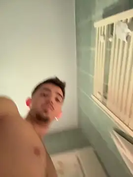 Snapshot of ThePussyLoverr_ chatting on 09.12.25 ThePussyLoverr online show from 09.12.25