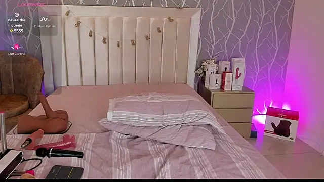 sofiacleyton1 online show from 03.15.25