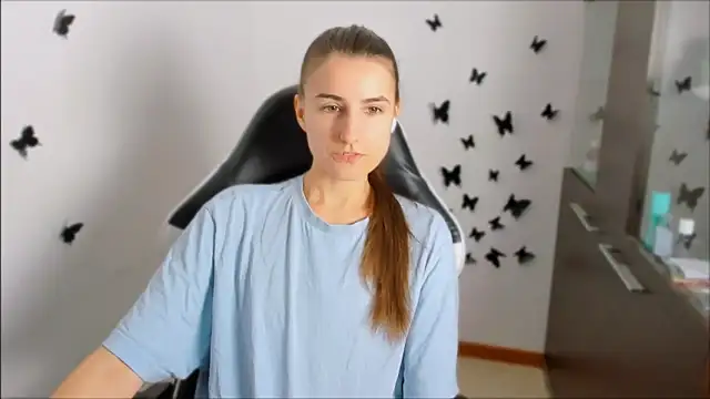 Snapshot of PumpkinCutiePie chatting on 09.30.25 PumpkinCutiePie online show from 09.30.25