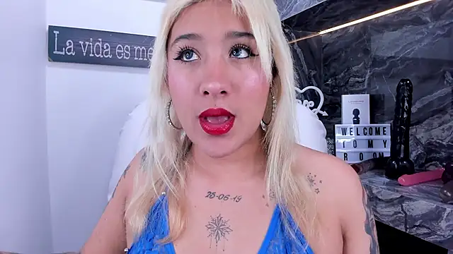 miss danika online show from 01.13.25